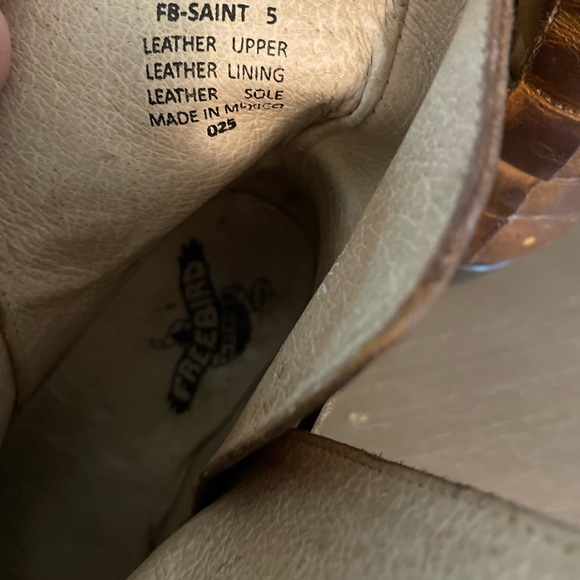 FREEBIRD by Steven Distressed Brown Leather Boots! - Picture 8 of 9